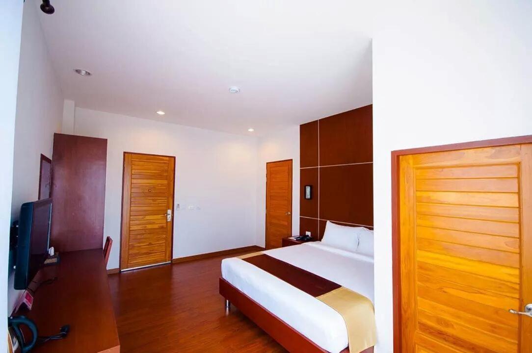 Fig Boutique Hotel Kamphaeng Phet Oda fotoğraf